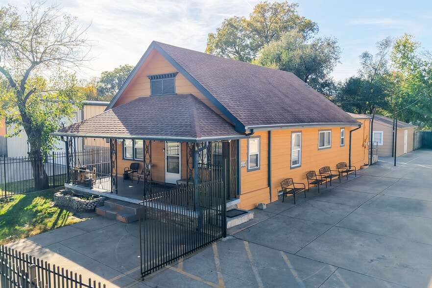 931 St. Francis Ave, Wichita, KS for sale - Primary Photo - Image 1 of 1