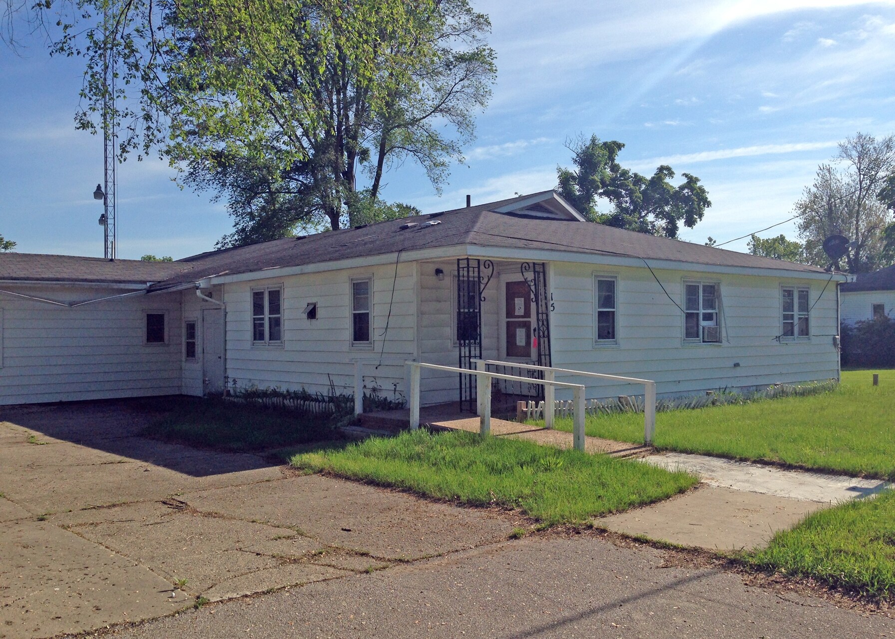 15 Prospect St, Hartford, MI for sale Primary Photo- Image 1 of 1