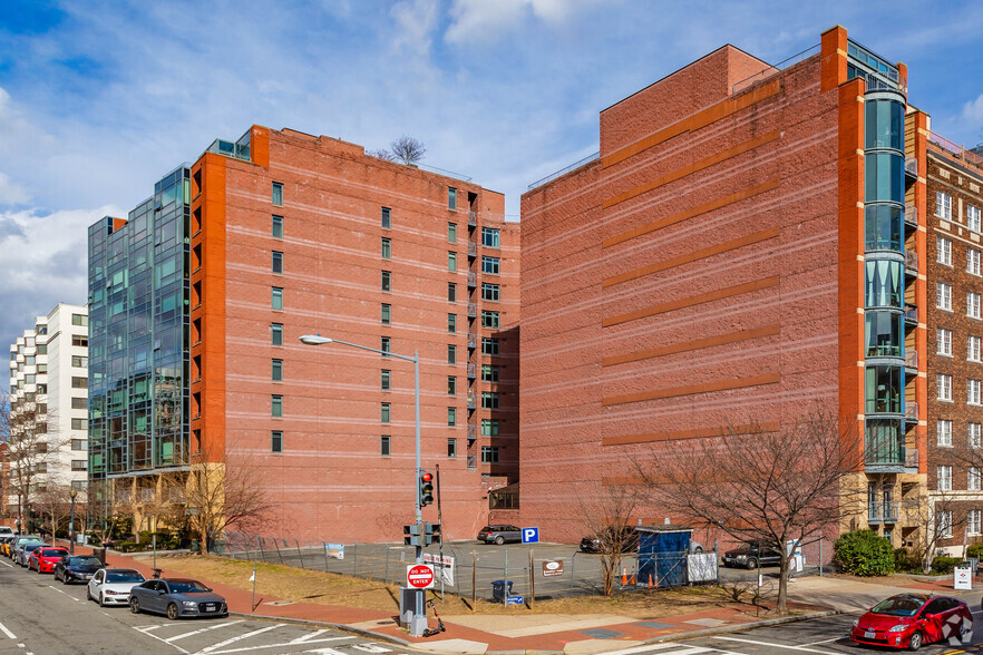 1117 10th St NW, Washington, DC for lease - Building Photo - Image 1 of 3