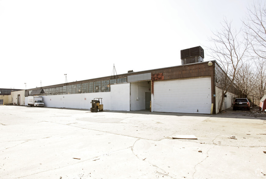 14240 Tireman St, Detroit, MI for lease - Building Photo - Image 2 of 2