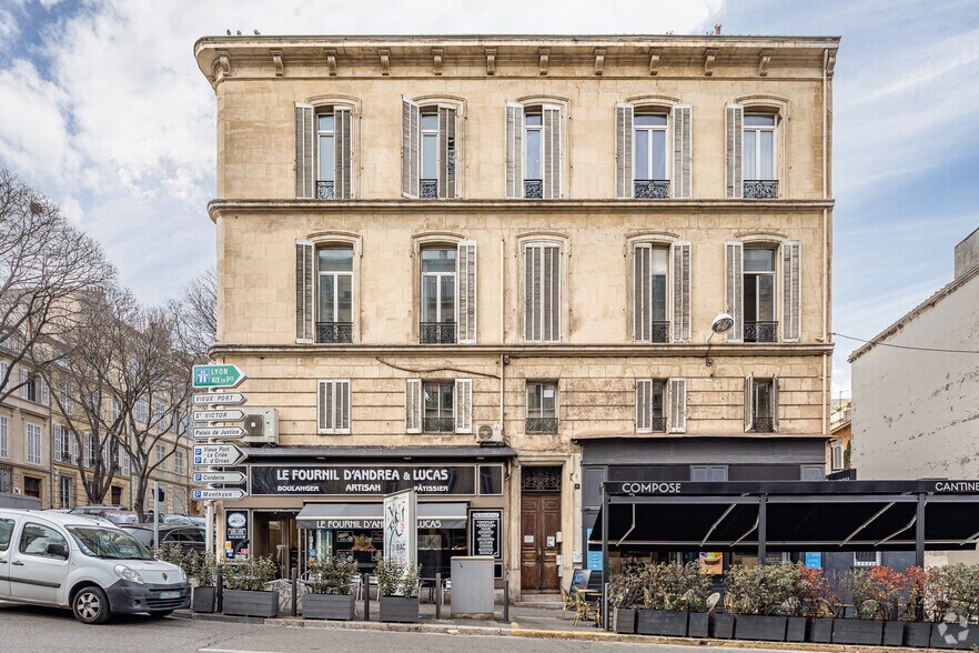 Office in Marseille for sale - Building Photo - Image 2 of 3