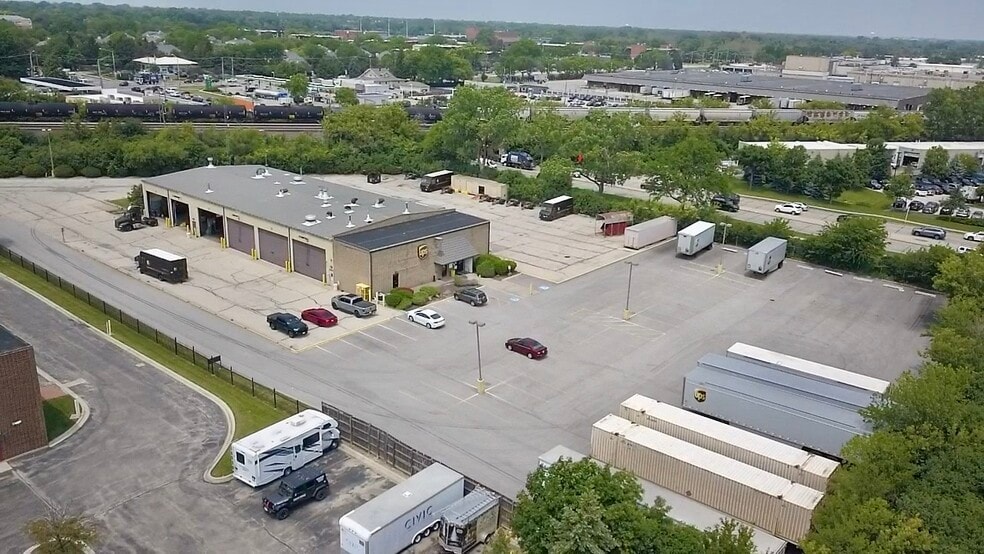 2725 Shermer Rd, Northbrook, IL for sale - Building Photo - Image 2 of 4