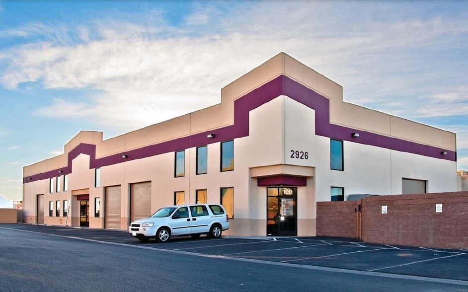 2926 Brooks Park Dr, North Las Vegas, NV for lease - Building Photo - Image 1 of 4