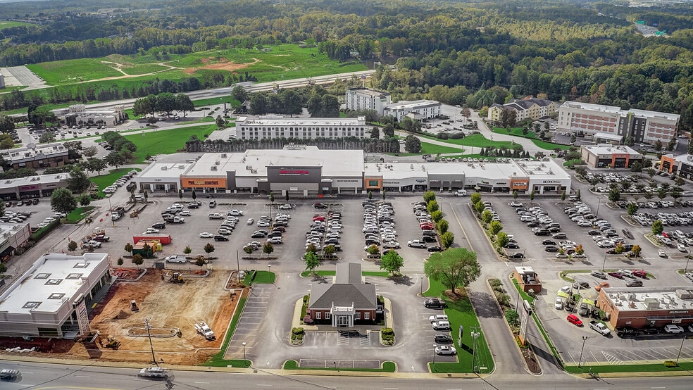 3620 Pelham Rd, Greenville, SC for lease - Primary Photo - Image 1 of 5