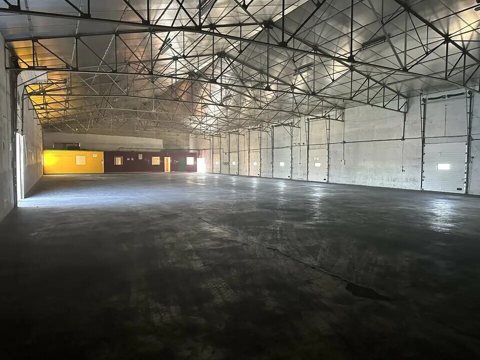 Office in Valence for lease Building Photo- Image 1 of 5