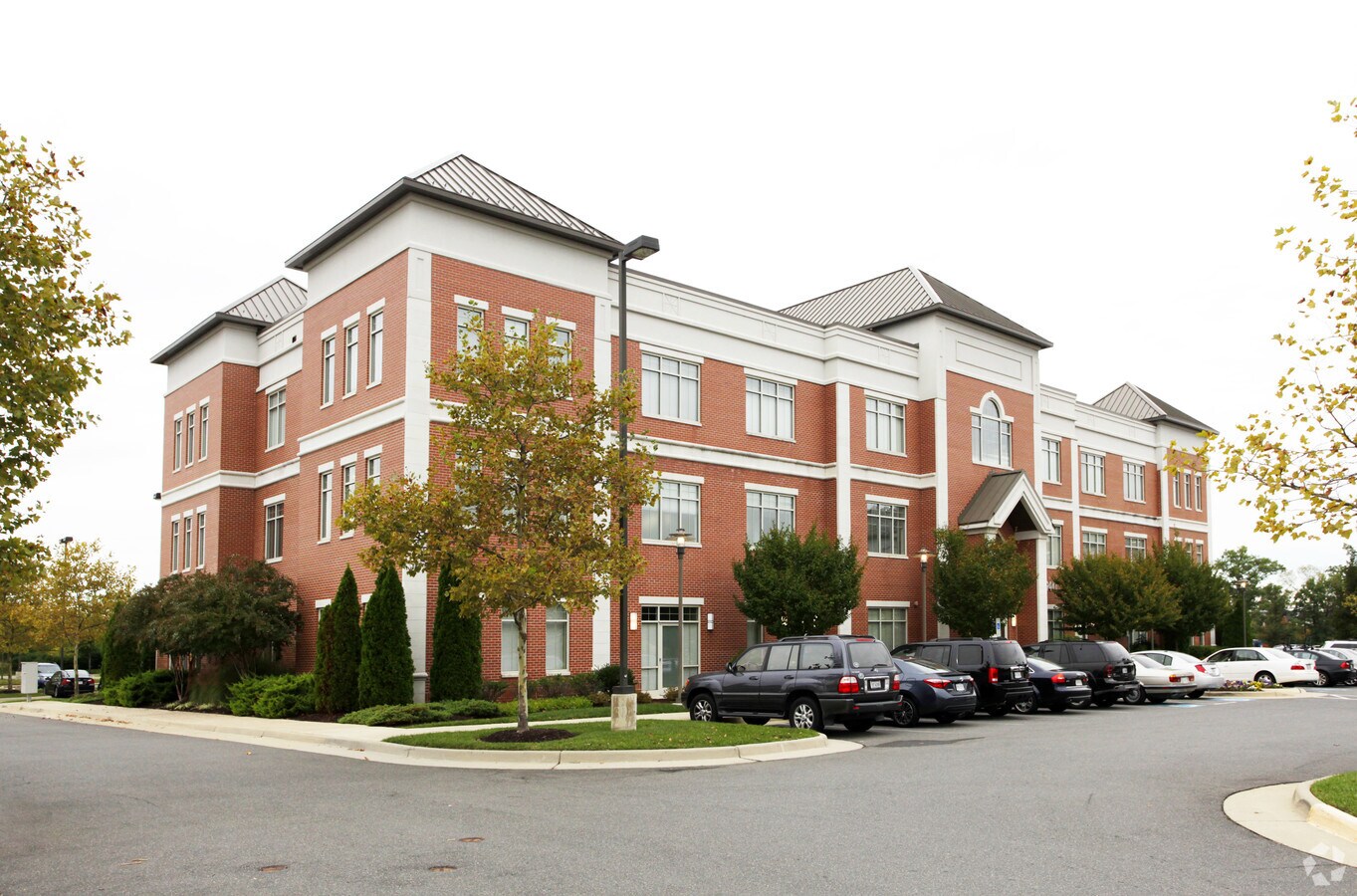 19441 Golf Vista Plz, Lansdowne, VA 20176