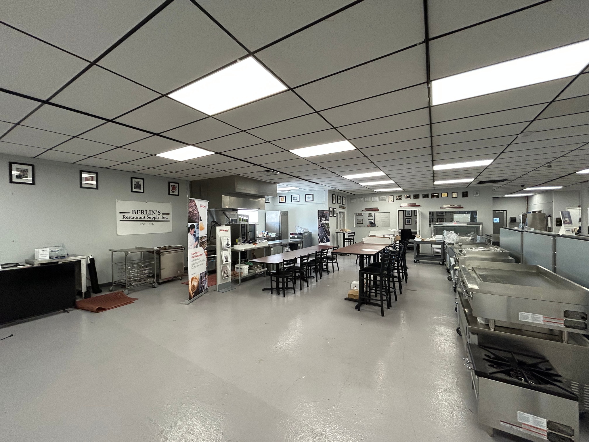 5051 Rivers Ave, Charleston, SC for lease Interior Photo- Image 1 of 9