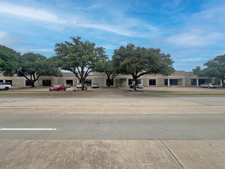 1400 S Sherman St, Richardson, TX for lease - Building Photo - Image 2 of 4