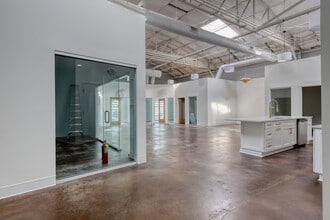 1123 Zonolite Rd NE, Atlanta, GA for lease Building Photo- Image 2 of 9