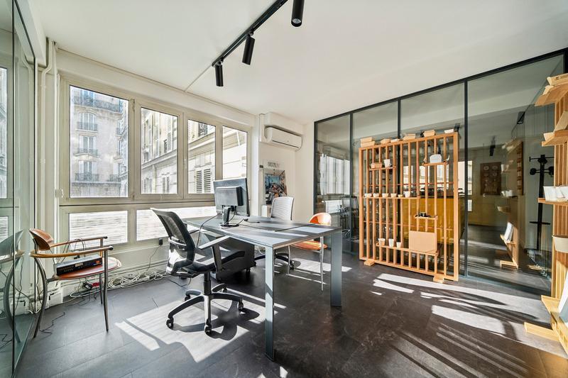 38 Rue Brunel, Paris for lease - Interior Photo - Image 2 of 16
