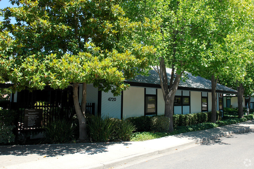 4720 Hoen Ave, Santa Rosa, CA for sale - Primary Photo - Image 1 of 3