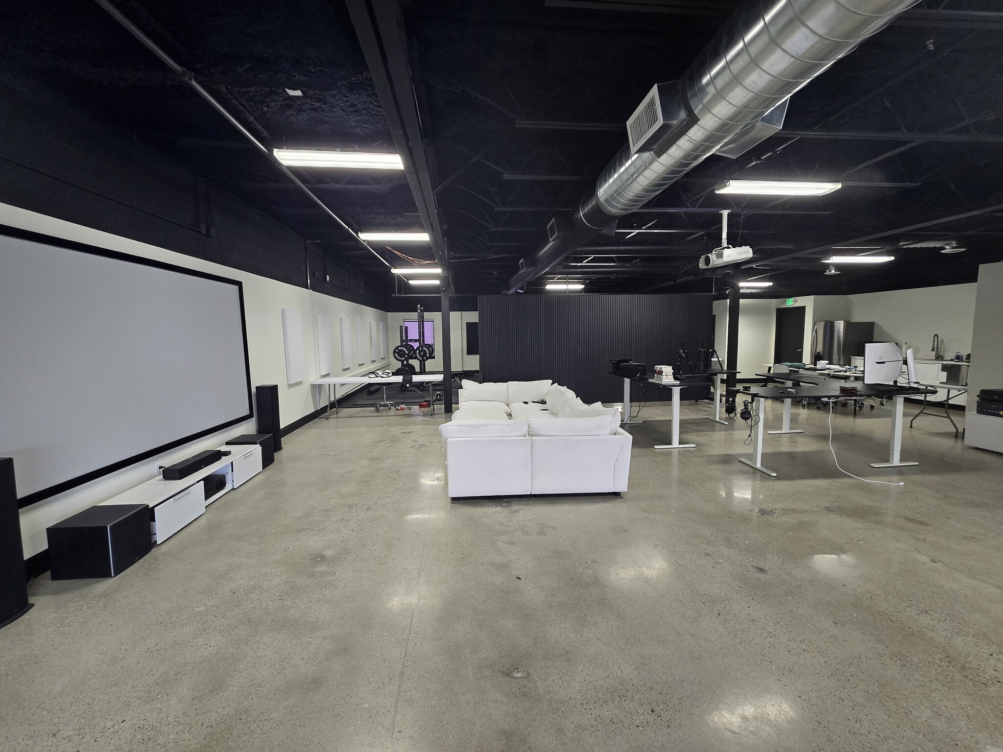 193 W 2100 S, South Salt Lake, UT for lease Building Photo- Image 1 of 12