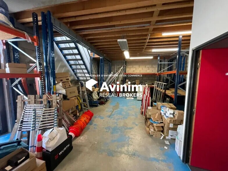 Industrial in Gonesse for lease - Interior Photo - Image 2 of 8