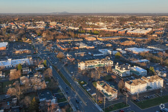 604 S King St, Leesburg, VA - aerial  map view - Image1