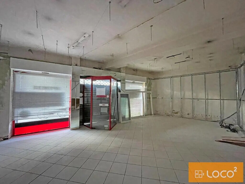 Location Commerce 40 m² - Photo 1