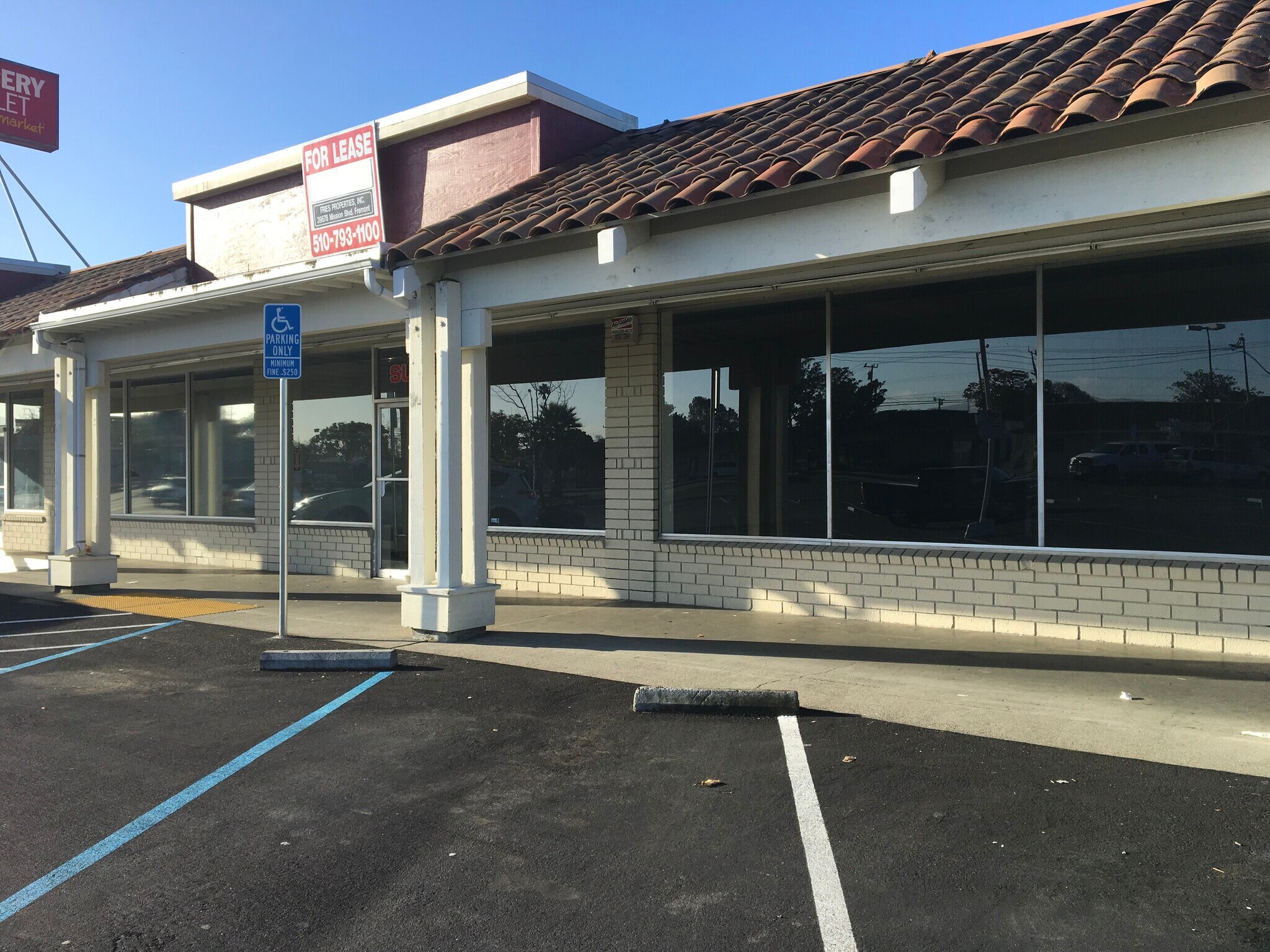 36601 Newark Blvd, Newark, CA for lease Building Photo- Image 1 of 8