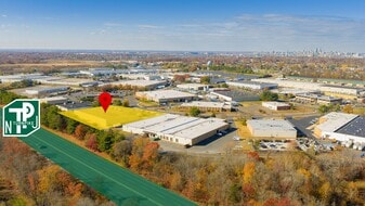 I-95 Distribution-Friendly Spc, Loading Docs - Warehouse