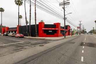 19234 Vanowen St, Reseda, CA for lease Building Photo- Image 1 of 15