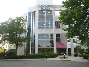 2 Lincoln Hwy, Edison, NJ for lease Interior Photo- Image 1 of 9