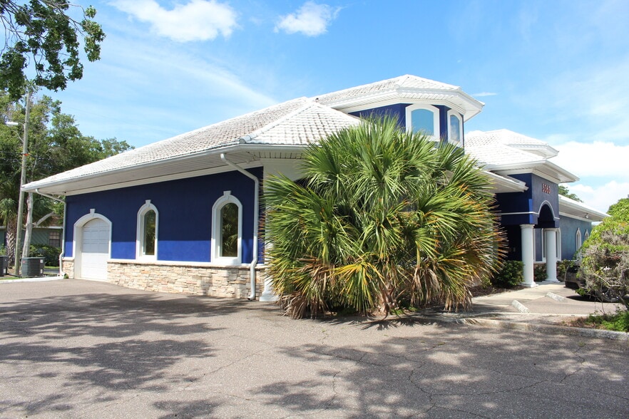 5363 Central Ave, Saint Petersburg, FL for lease - Building Photo - Image 3 of 7