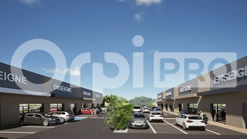 Retail in Vézeronce-Curtin for lease - Building Photo - Image 2 of 5