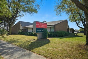 2450 Glenwood Ave, Joliet IL - Call Center