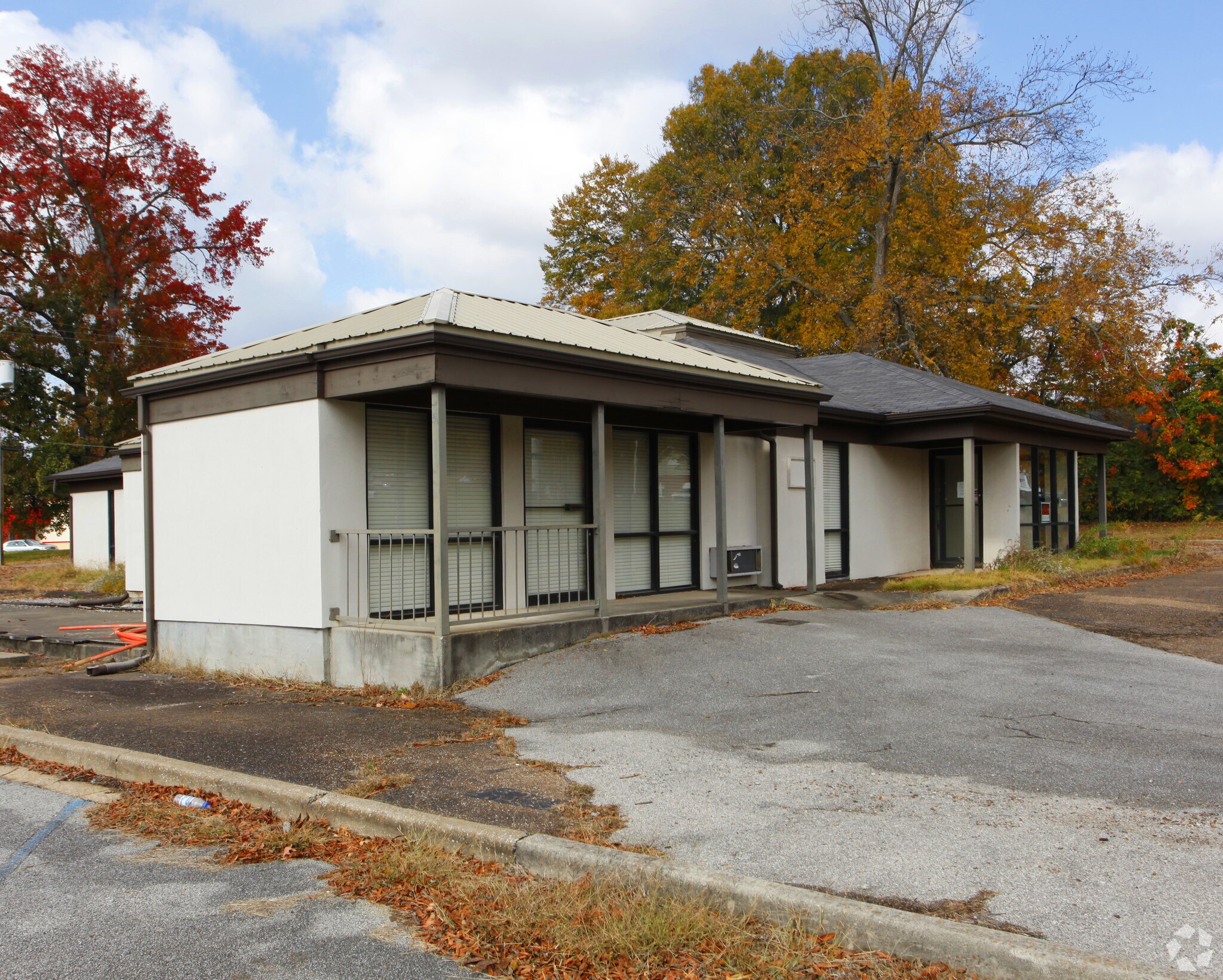 1814-1820 Leighton Ave, Anniston, AL for sale Primary Photo- Image 1 of 1