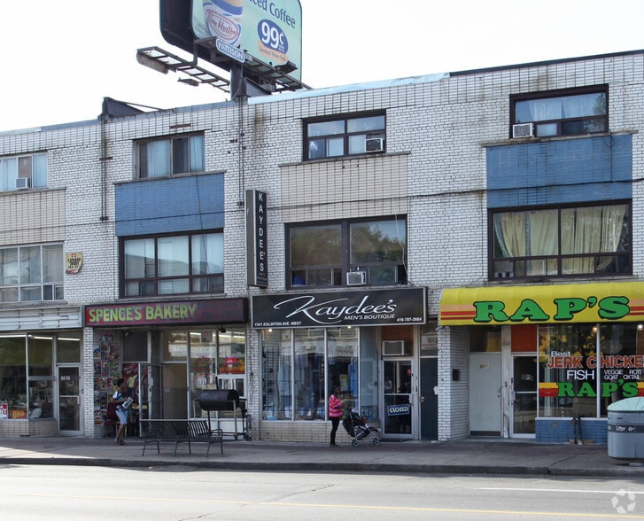 1539-1541 Eglinton Av W, Toronto, ON for sale - Building Photo - Image 3 of 11