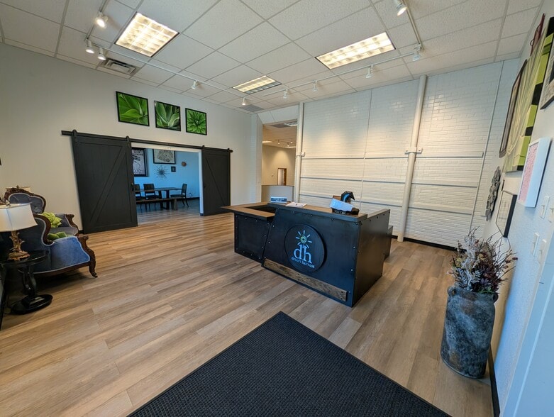 7 E Cimarron St, Colorado Springs, CO for lease - Building Photo - Image 2 of 16