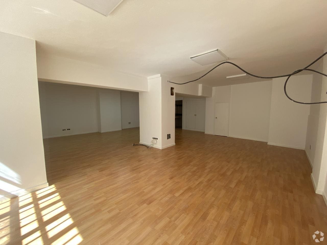 Retail in Madrid, Madrid for lease Interior Photo- Image 1 of 3