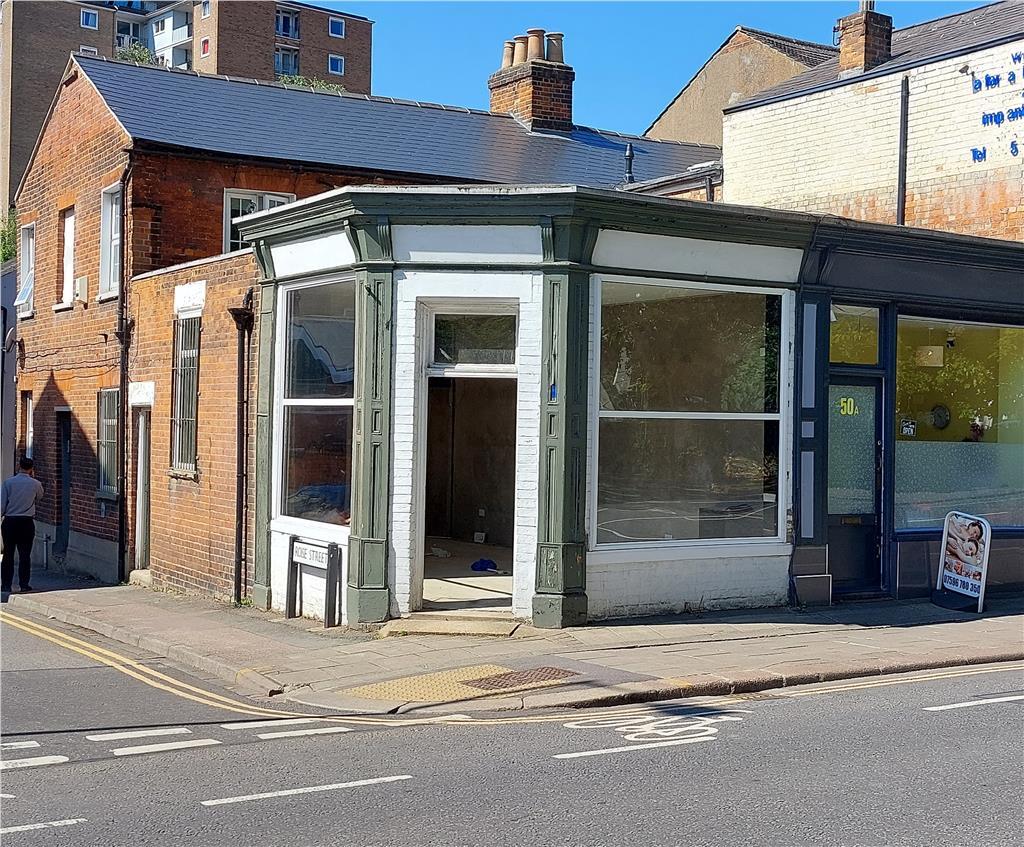 50 Bromham Rd, Bedford, MK40 2QG