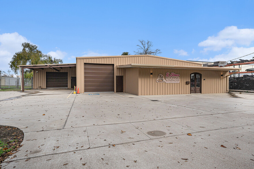 6933 Olson Ln, Pasadena, TX for sale - Building Photo - Image 3 of 29