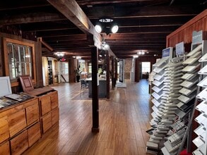 2802 N Howard Ave, Tampa, FL for lease Interior Photo- Image 2 of 6