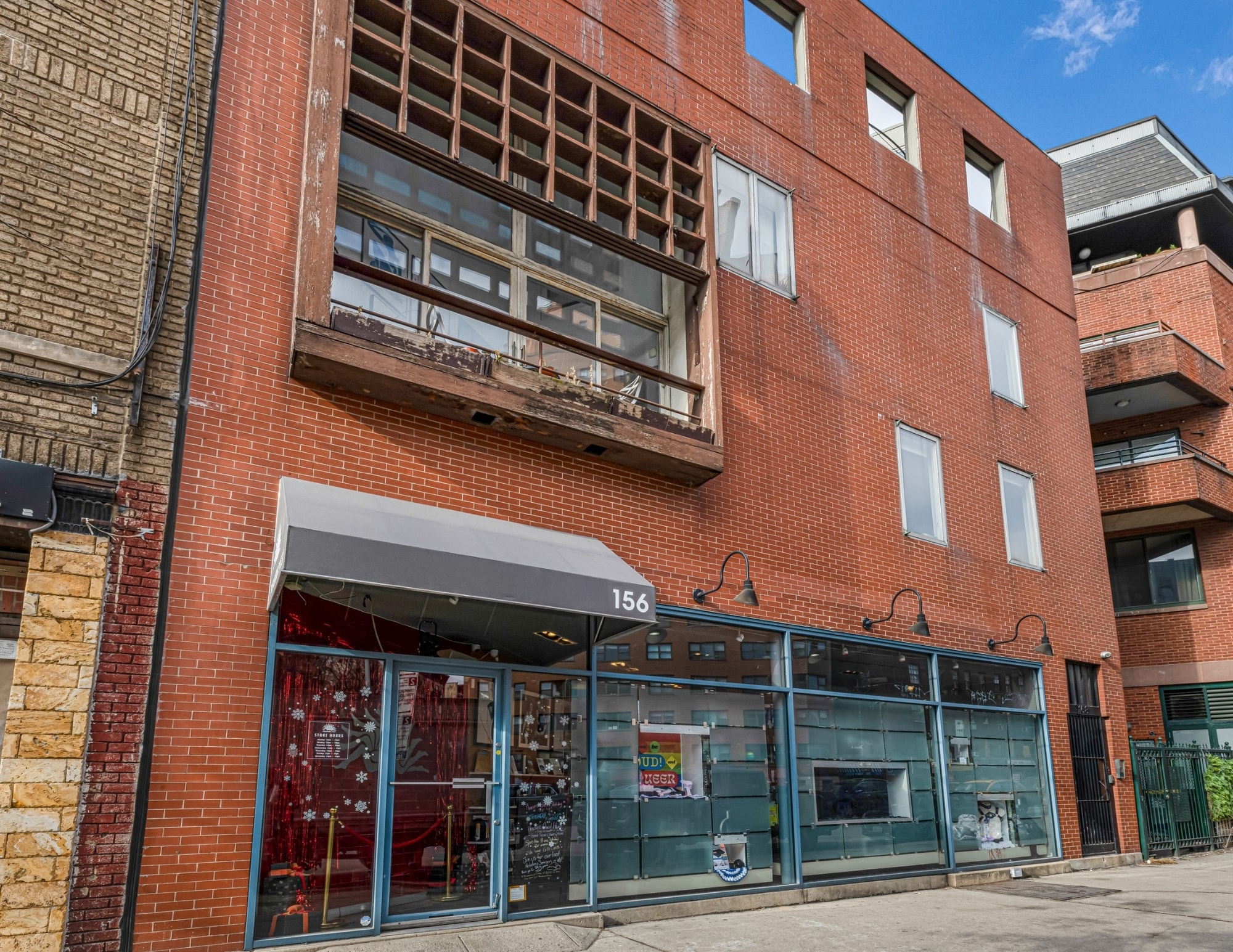 156-158 Seventh Ave S, New York, NY for lease Interior Photo- Image 1 of 2