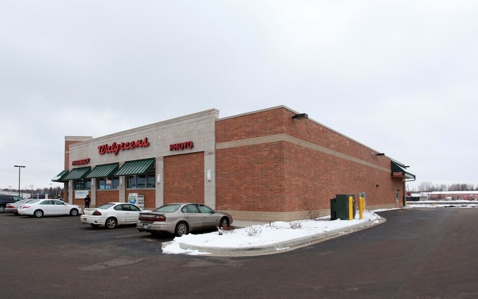 5474 Mountain Iron Dr, Virginia, MN for sale - Building Photo - Image 2 of 2