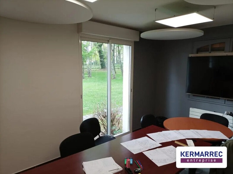 Office in Vertou for lease - Building Photo - Image 3 of 19