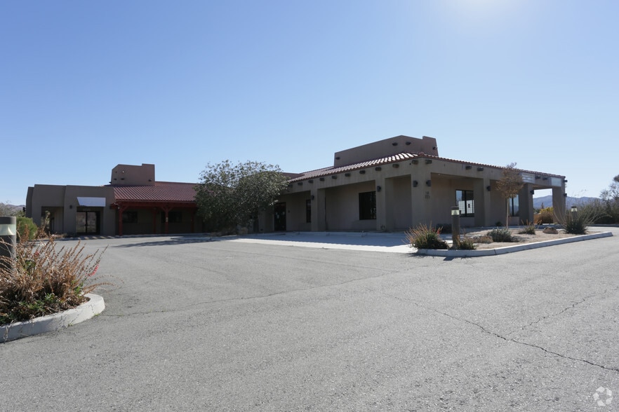 58325 Twentynine Palms Hwy, Yucca Valley, CA for lease - Building Photo - Image 1 of 12