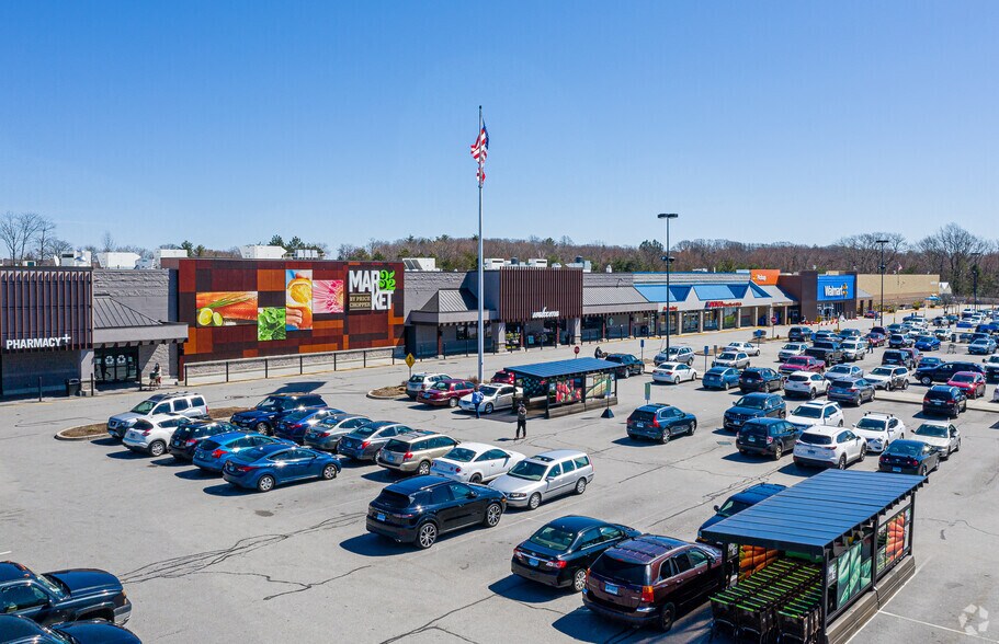 970-1030 Torringford St, Torrington, CT for sale - Building Photo - Image 1 of 1