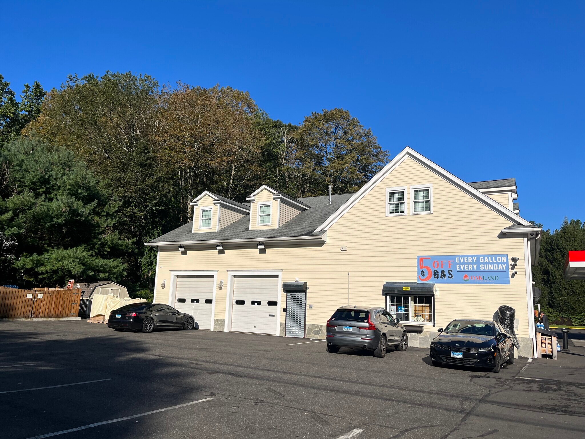 6567 Main St, Trumbull, CT for sale Building Photo- Image 1 of 1