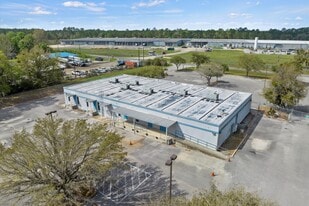 167 Comfort Rd, Palatka FL - Parking Garage