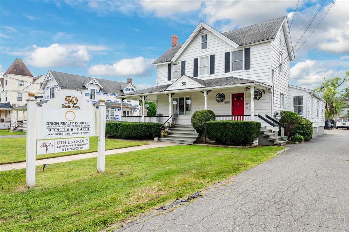 50 Park Ave, Bay Shore, NY for sale Building Photo- Image 1 of 26