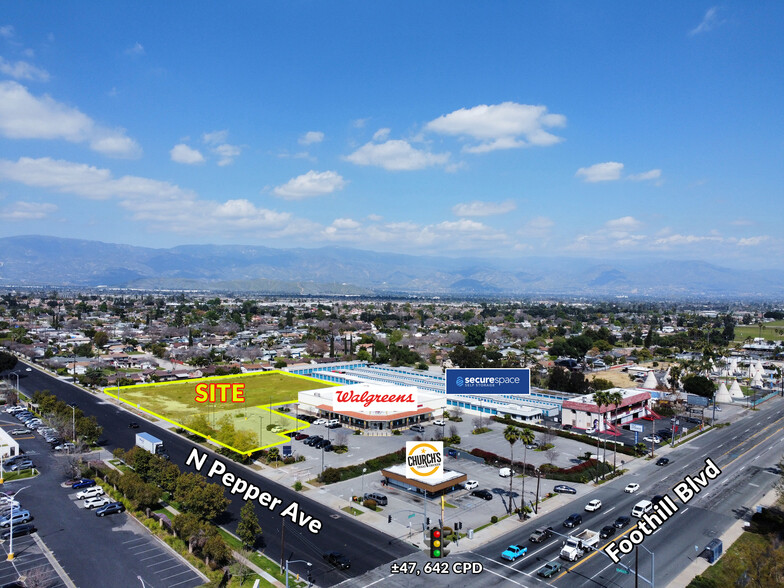 924 E Foothill Blvd, Rialto, CA for lease - Building Photo - Image 1 of 3