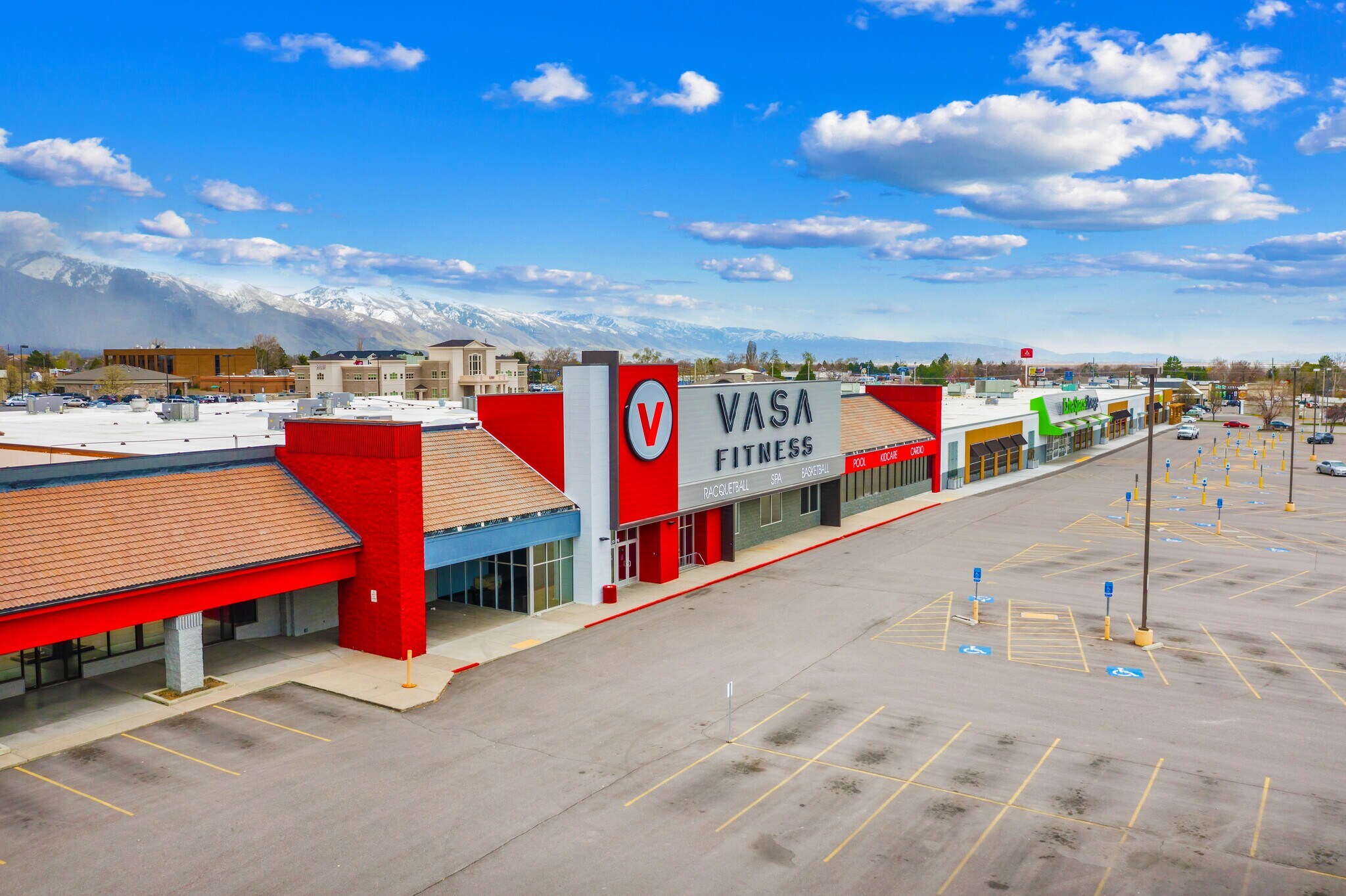 2076 N Main St, Layton, UT for sale Primary Photo- Image 1 of 1