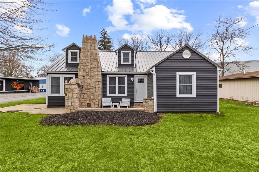 8119 OH-366, Russells Point, OH for sale - Building Photo - Image 1 of 12