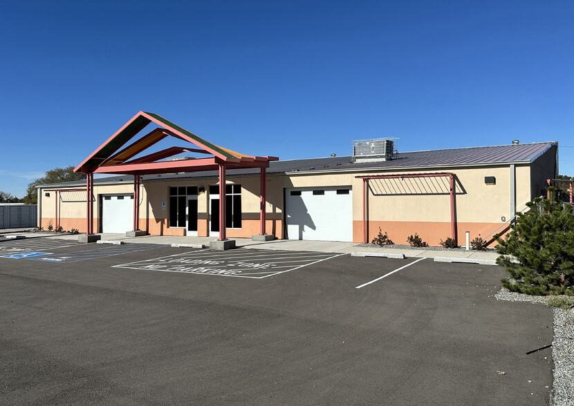 10921 Central Ave NE, Albuquerque, NM for lease - Building Photo - Image 1 of 4