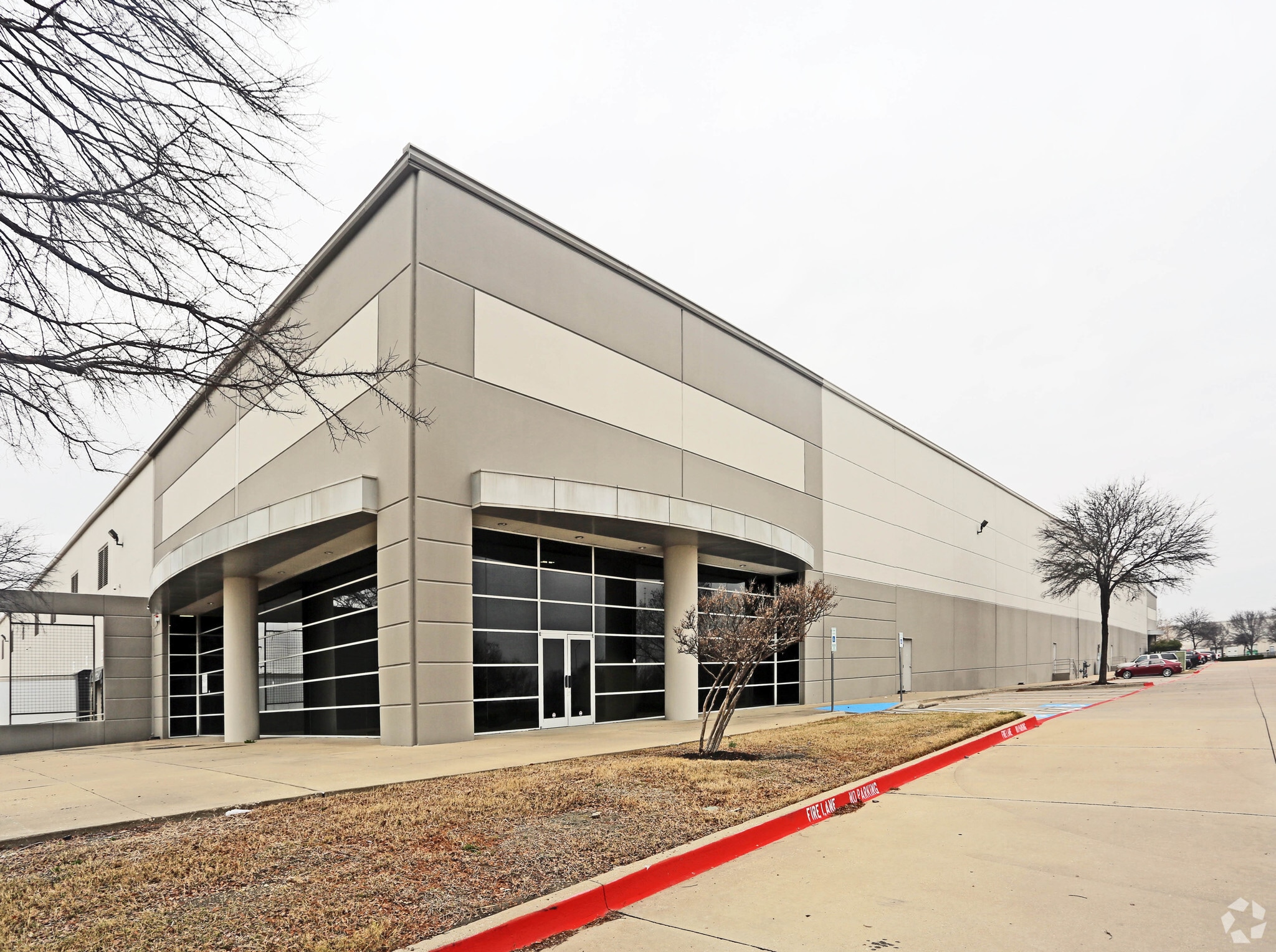 3700 Pinnacle Point Dr, Dallas, TX for lease Primary Photo- Image 1 of 12