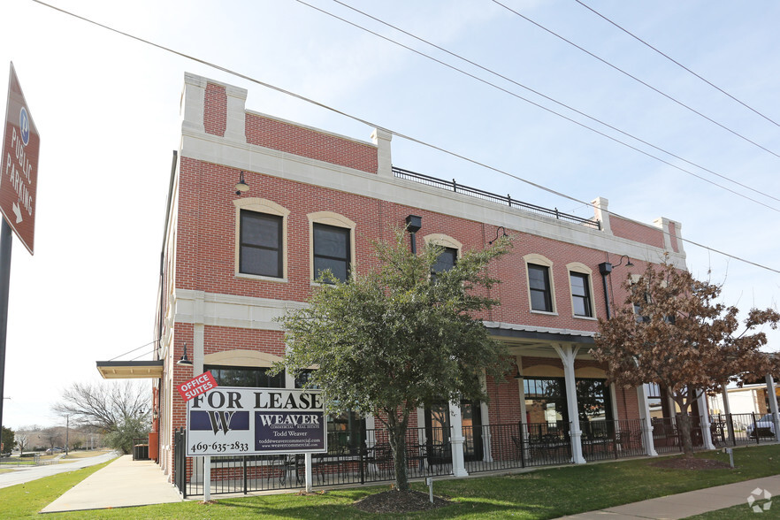 140 E Main St, Lewisville, TX for lease - Building Photo - Image 2 of 6