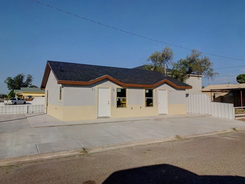 405 W 4th St, Monahans, TX for sale - Building Photo - Image 2 of 18