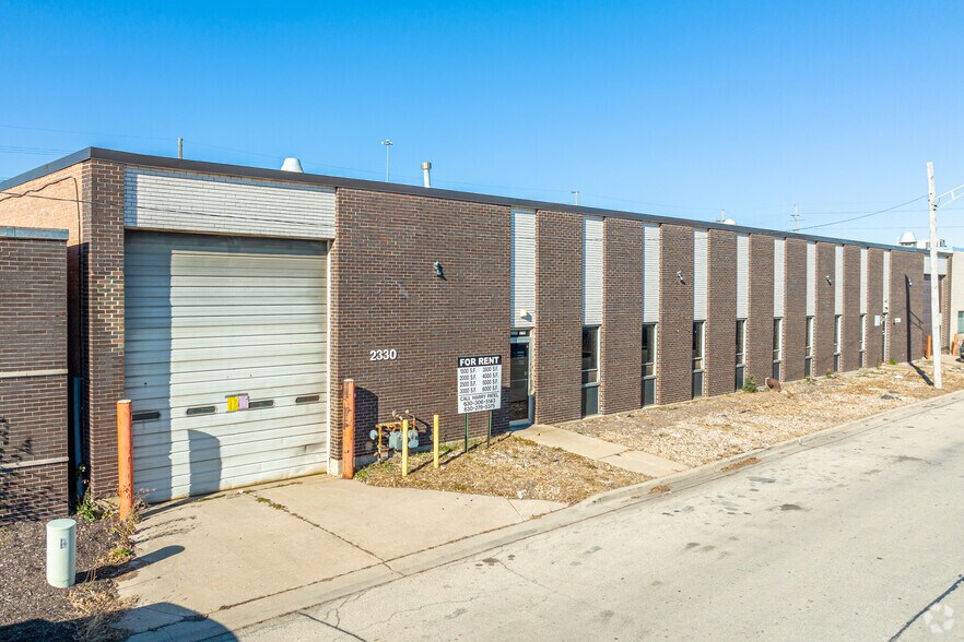 2330 N 17th Ave, Franklin Park, IL for sale - Primary Photo - Image 1 of 8