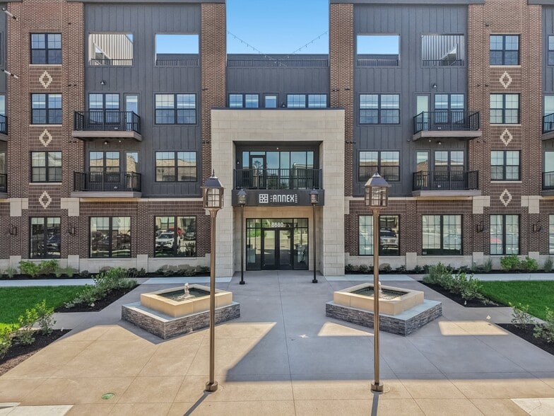 8723 South St, Fishers, IN for lease - Building Photo - Image 3 of 12